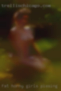 fat horny girls pissing