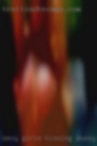 sexy girls kissing pussy